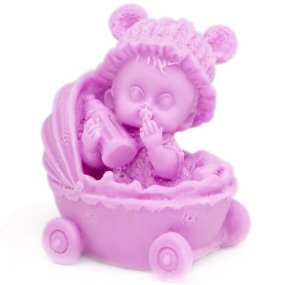 Moule pour bébé dans le chariot