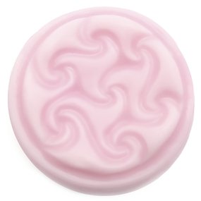 Moule pour faire une pilule de savon avec un motif celtique