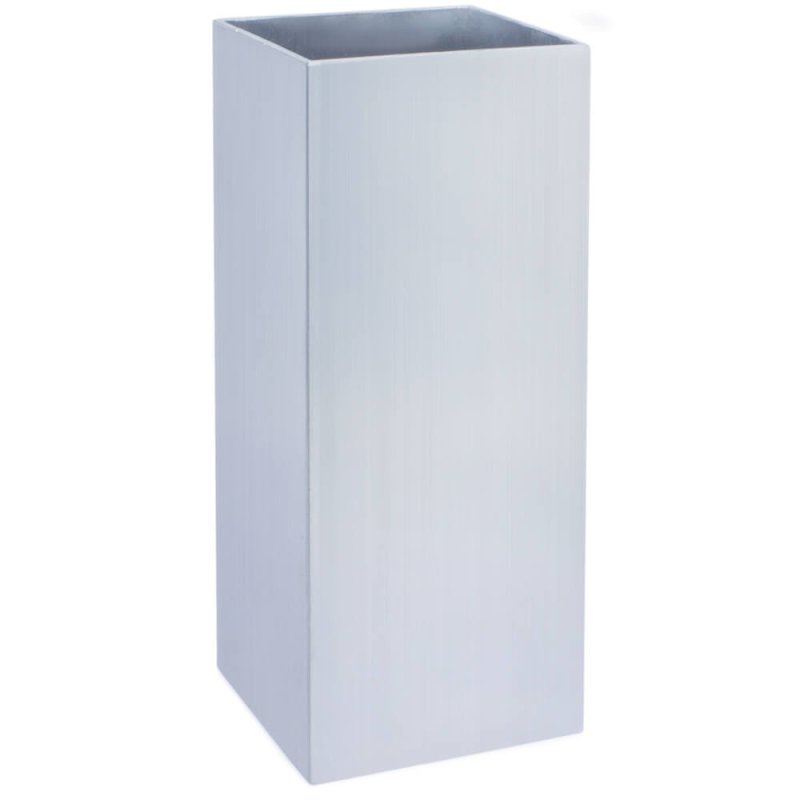 Moule carré en métal 6x6x15 cm pour bougies