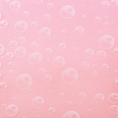 Papel celofan transparente con burbujas