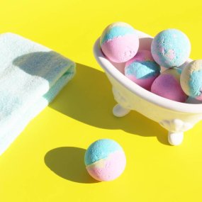 Kit bombas de banho caseiras. Materiais e instruçoes Kit bombas de banho caseiras. Materiais e instruçoes