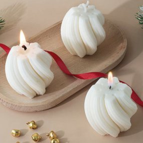 Kit pour fabriquer des bougies twirl de Noël. Matériaux et instructions