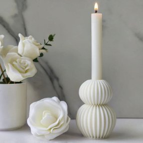 Molde porta-velas com esferas geométricas Molde porta-velas com esferas geométricas