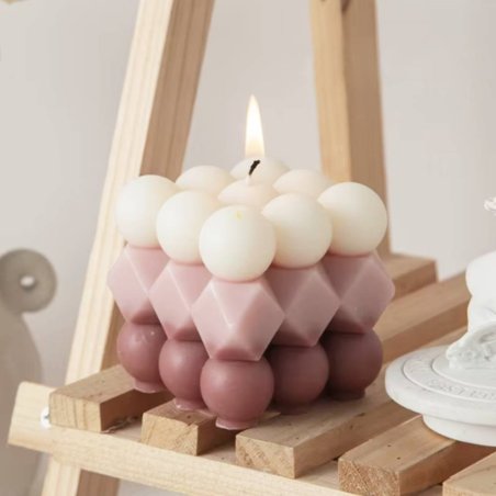 Moule bougie bubble avec des boules et des losanges