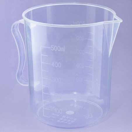 Jarra medidora 500 ml de plástico