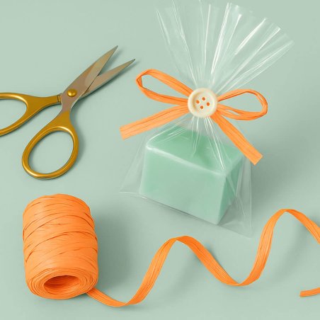 Cinta de rafia naranja para decorar bolsas de regalo