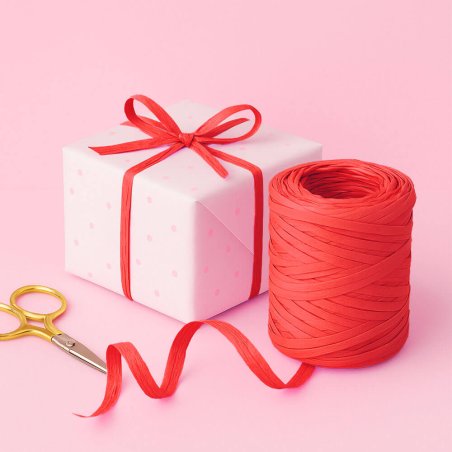 Cinta de rafia roja para envolver regalos