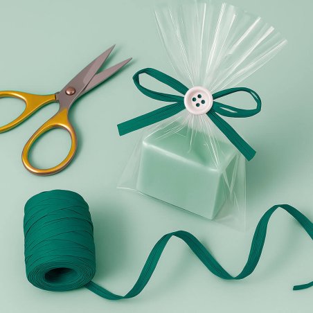 Cinta de rafia verde pino para decorar bolsas de regalo