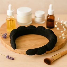 Tiara preta para cosmética