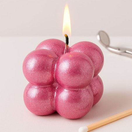 Vela con barniz rosa destellos de purpurina