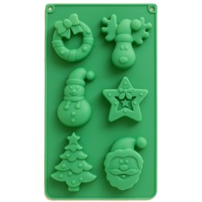 Figurines de Noël mélangées à des moisissures