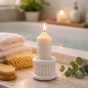 Moule porte-bougie strié pour bougies type cierge