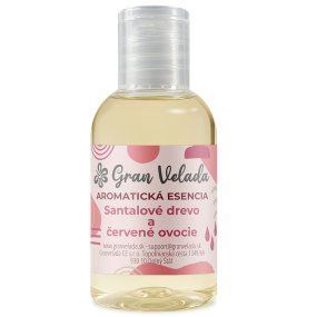 Essence aromatique de santal et fruits rouges