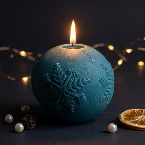 Molde bola de Navidad tejida