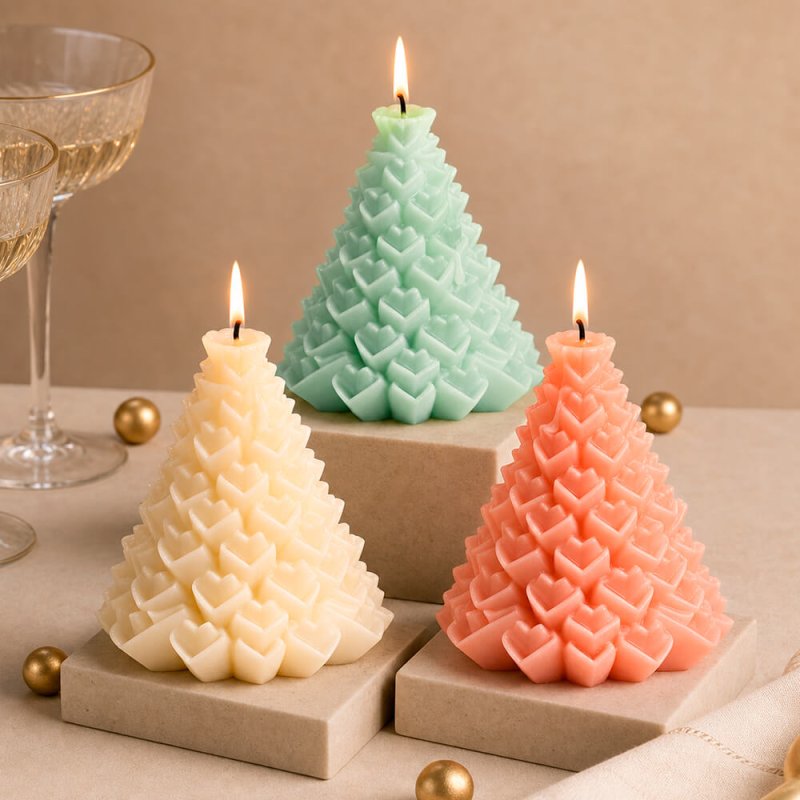 Velas árbol de navidad con corazones diferentes colores