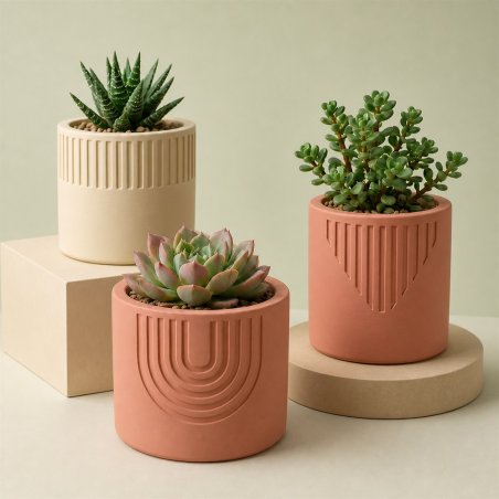 Maceteros decorativos hechos con cemento para figuras terracota