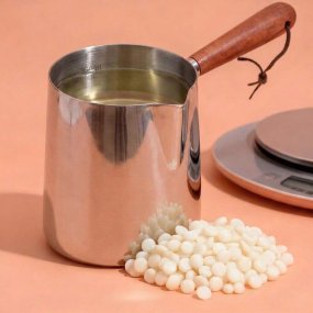 Pichet en métal 350 ml pour faire fondre la cire