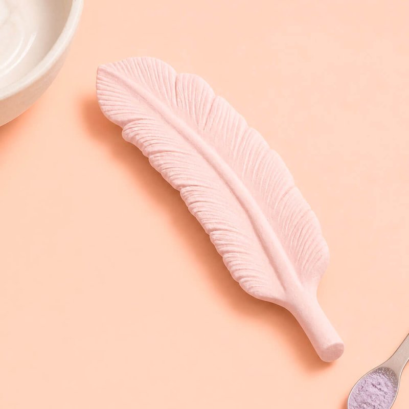 Molde de pluma para hacer cerámica perfumada