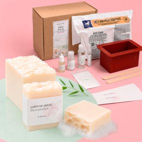 Kit para fazer sabonete de arroz efeito porcelana K-Beauty. Materiais e instruções