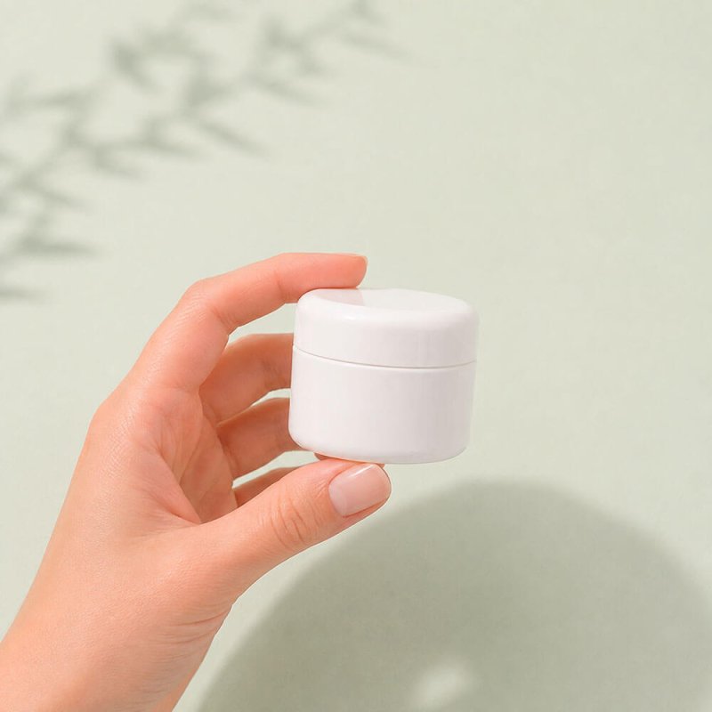 Tarro 50 ml plastico blanco tamaño