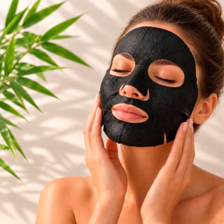 Mascarilla facial de carbon de bambu