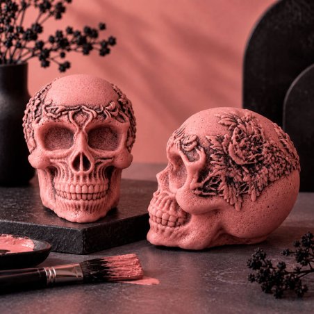 Figuras de cemento calavera con corona de flores