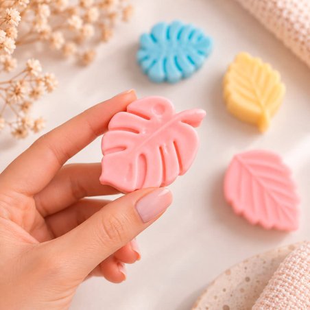 wax melts hojas de árboles