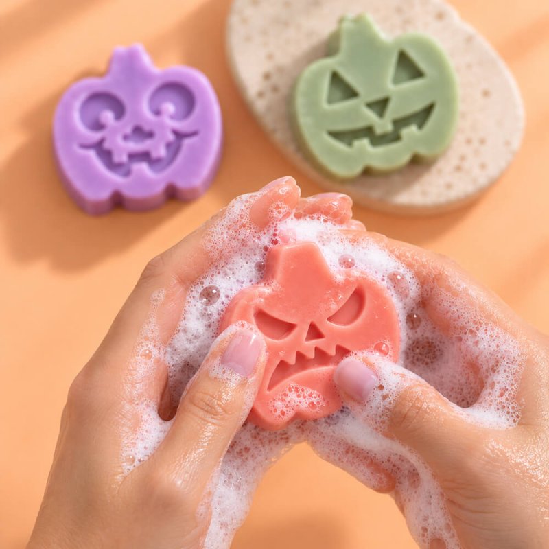 Molde Calabazas Halloween 3 cavidades  para jabones