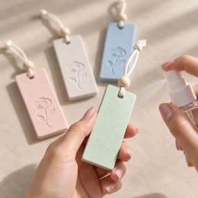 Kit como fazer ambientadores de carro com gesso perfumado. Materiais e instruções