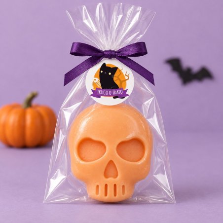 Jabón naranja de calavera clásica en bolsa transparente con lazo morado