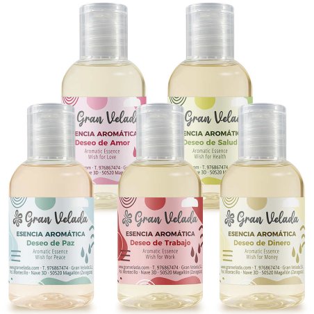 Conjunto de cinco frascos de essências aromáticas de desejos de Natal sobre fundo branco