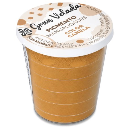 Pigment cannelle: pot fermé sur fond blanc