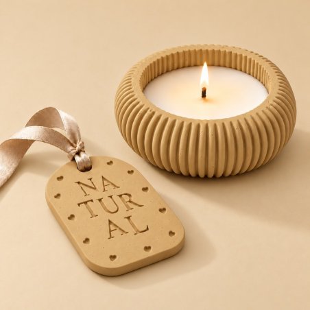 Portavelas y placa aromática de escayola en natural con cinta beige