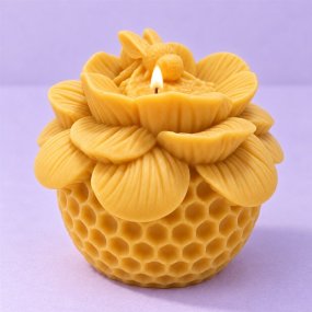 Molde para velas flor com abelha 7 x 8,5 cm