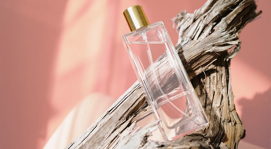 Esencias Aromáticas de Maderas para hacer perfume